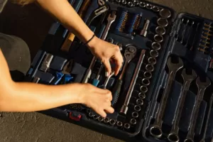How to Choose and Use a Torque Wrench